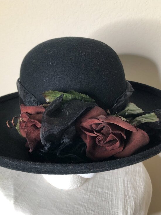 Beautiful Black \